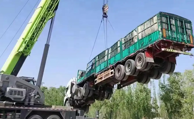 召陵区道路脱困救援案例